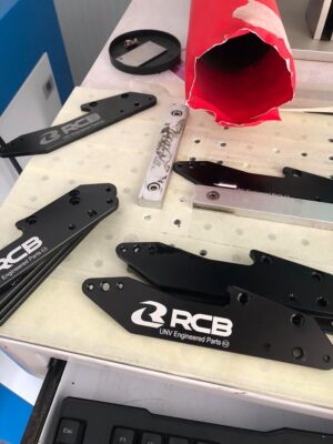 Khắc Laser Lên Nhôm Anode